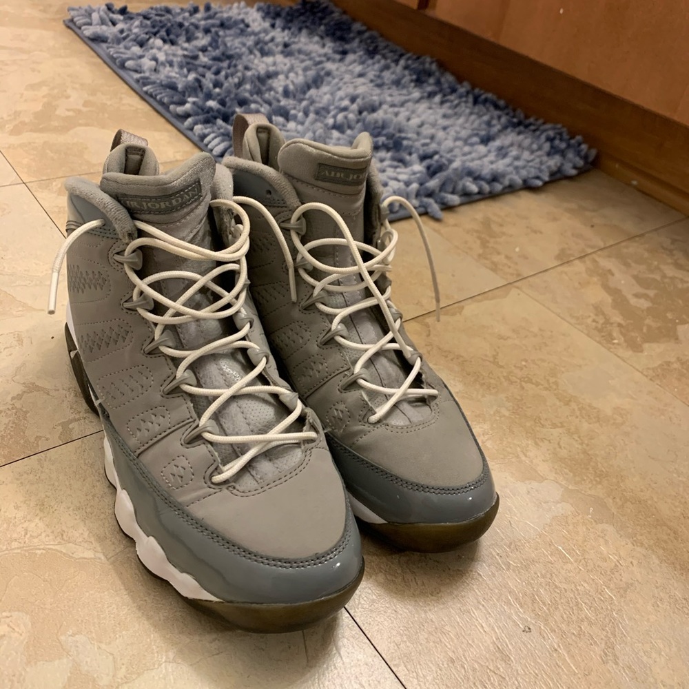 Jordan 11 cool grey 7y